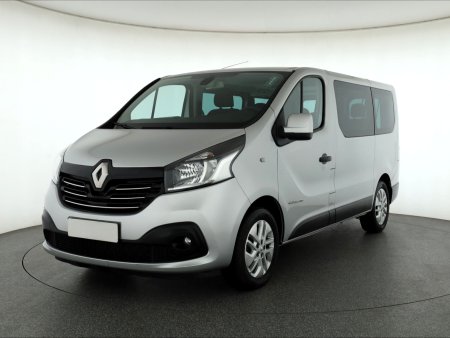 Renault Trafic, 2015 - pohled č. 3