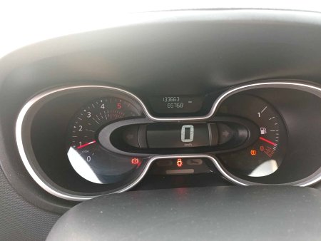 Renault Trafic, 2021 - pohled č. 3