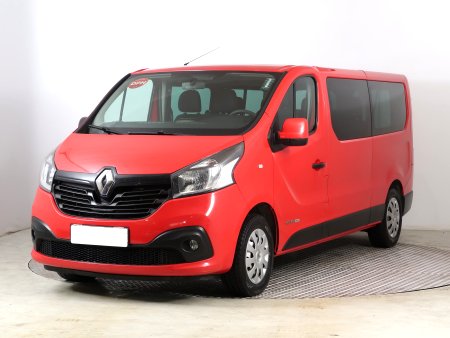 Renault Trafic, 2016 - pohled č. 3