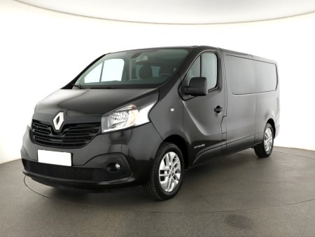 Renault Trafic, 2018 - pohled č. 3