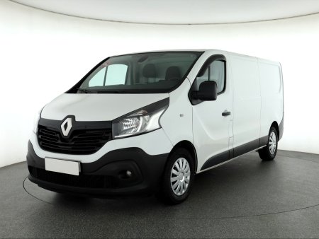 Renault Trafic, 2019 - pohled č. 3