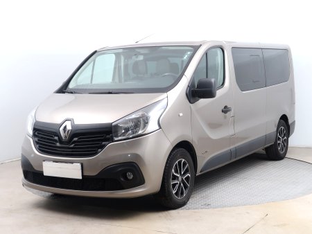 Renault Trafic, 2015 - pohled č. 3