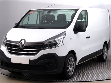 Renault Trafic, 2019 - pohled č. 3