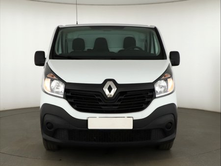 Renault Trafic, 2017 - pohled č. 2