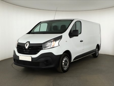 Renault Trafic, 2017 - pohled č. 3