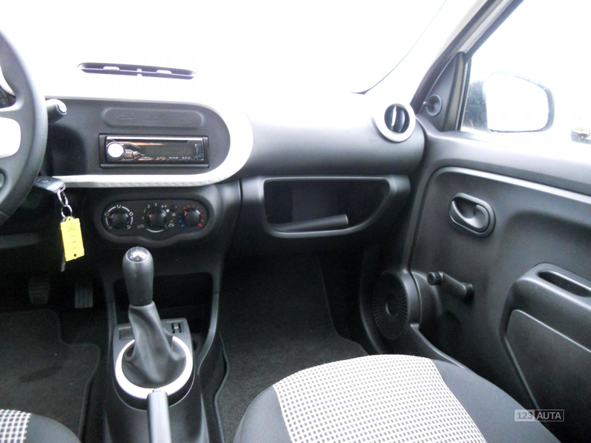 Renault Twingo, 2016 - pohled č. 14