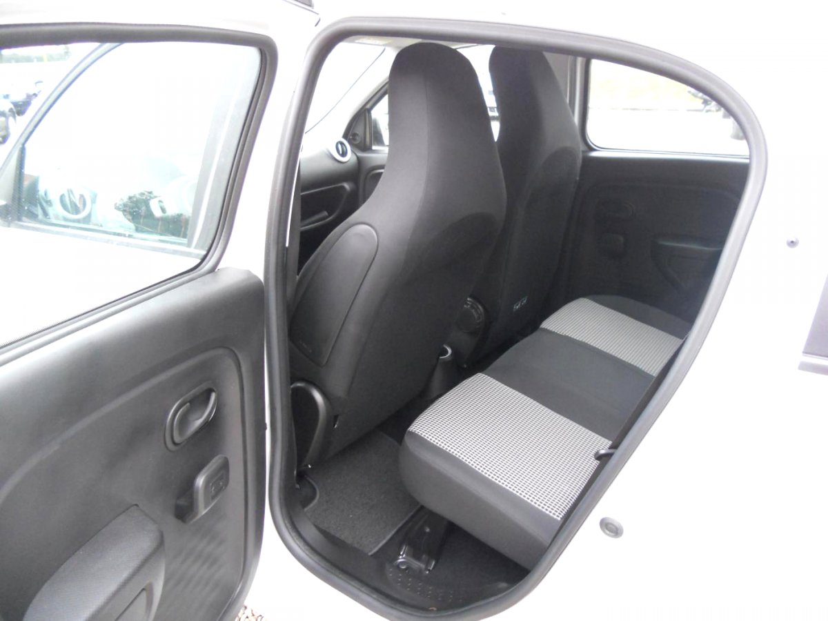 Renault Twingo, 2016 - pohled č. 15