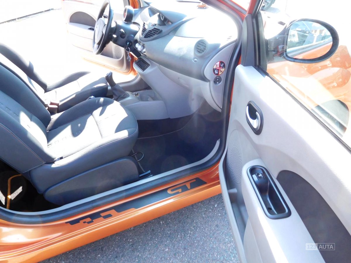Renault Twingo, 2008 - pohled č. 17
