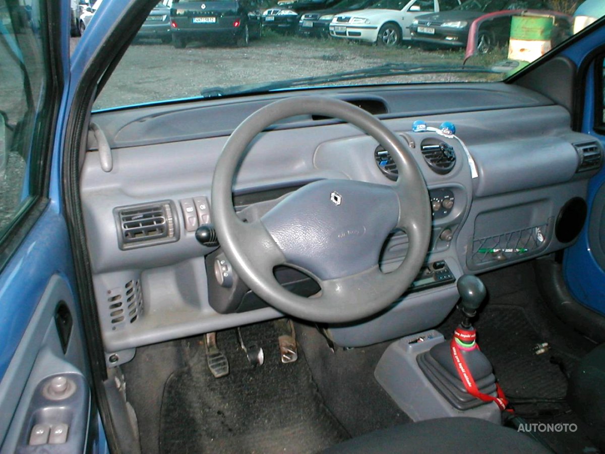 Renault Twingo, 1997 - pohled č. 6