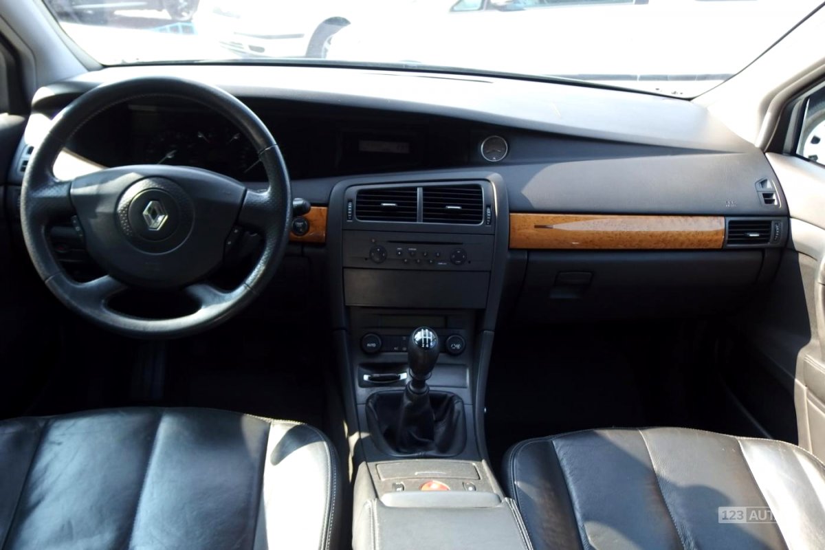 Renault Vel Satis, 2003 - pohled č. 21