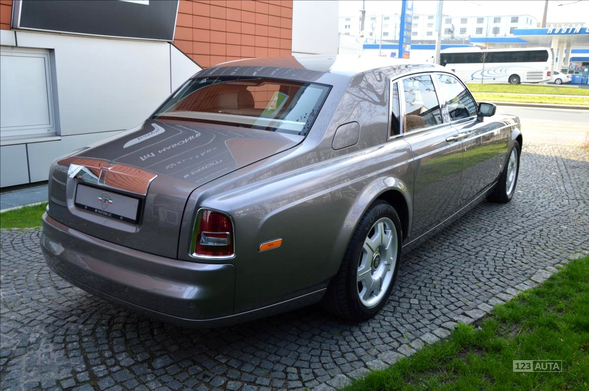 Rolls Royce Phantom, 2007 - pohled č. 8