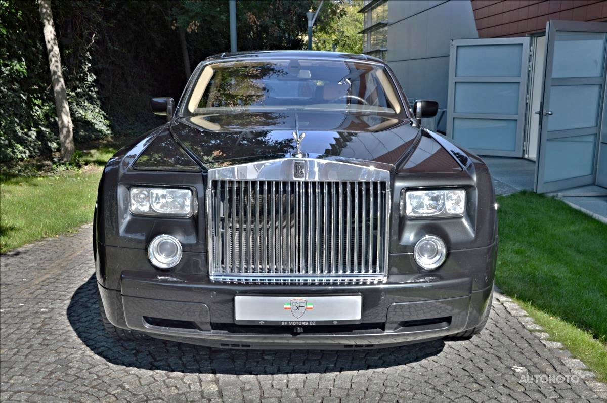 Rolls Royce Phantom, 2007 - pohled č. 2