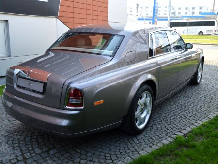 Rolls Royce Phantom, 2007 - pohled č. 8