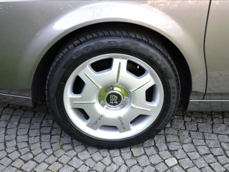 Rolls Royce Phantom, 2007 - pohled č. 9