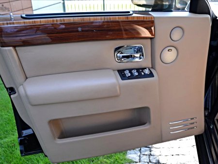 Rolls Royce Phantom, 2007 - pohled č. 9