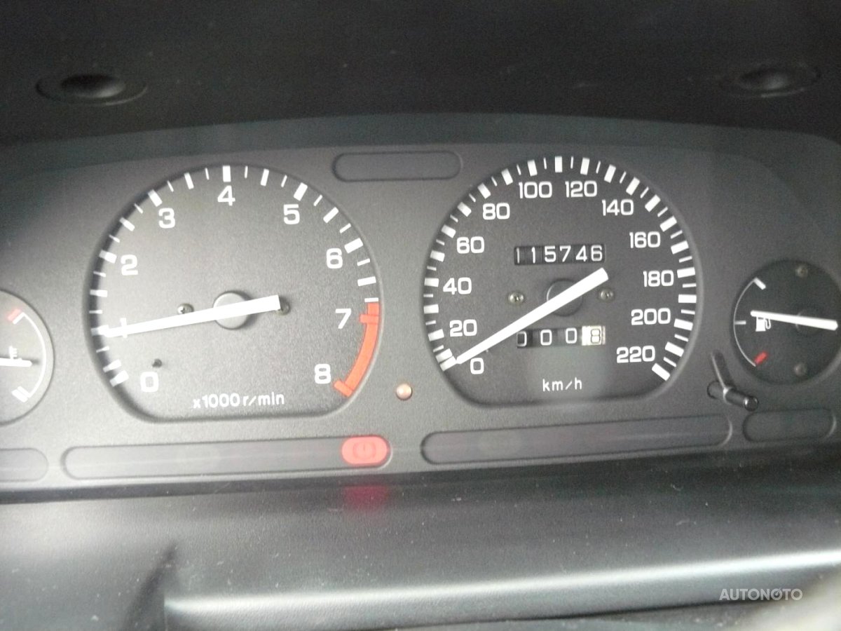 Rover 214, 1997 - pohled č. 8