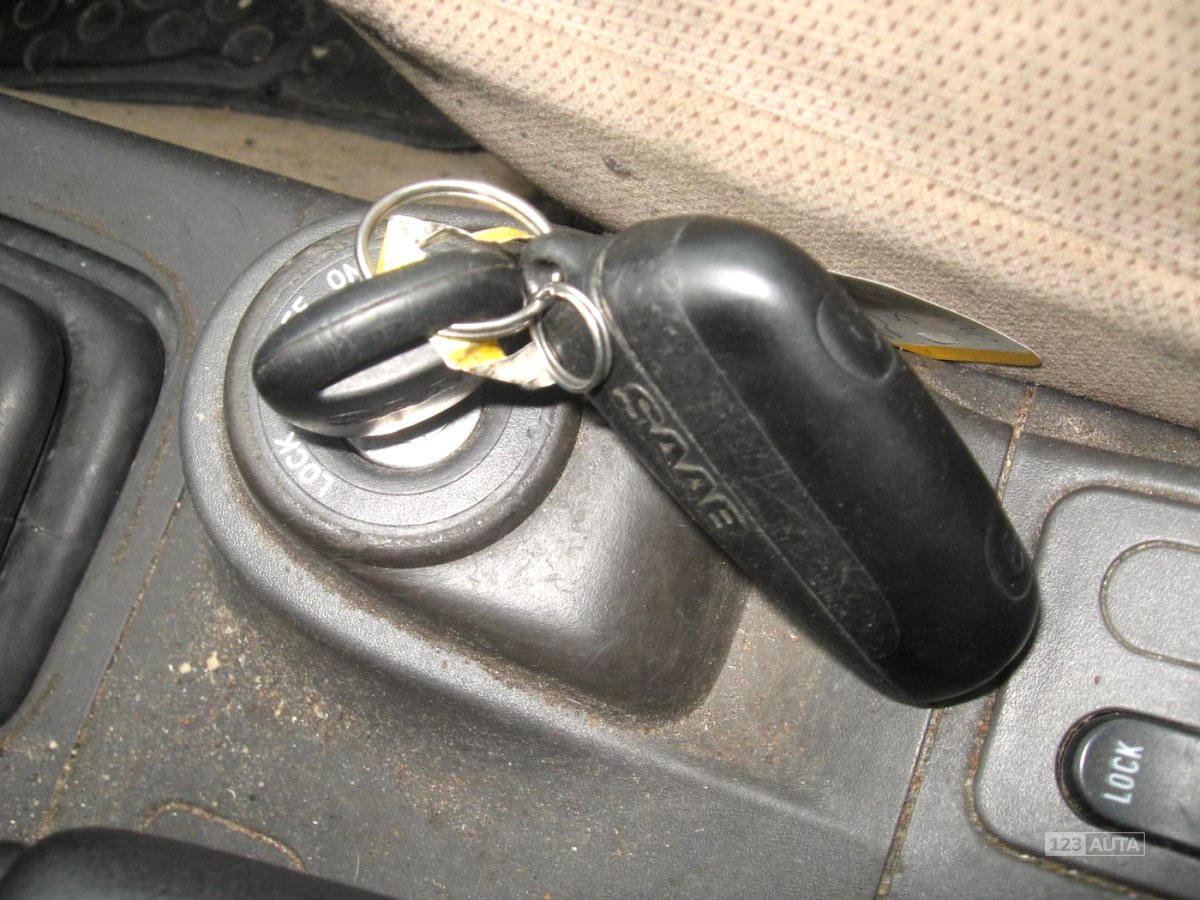 Saab 9-3, 1999 - pohled č. 15