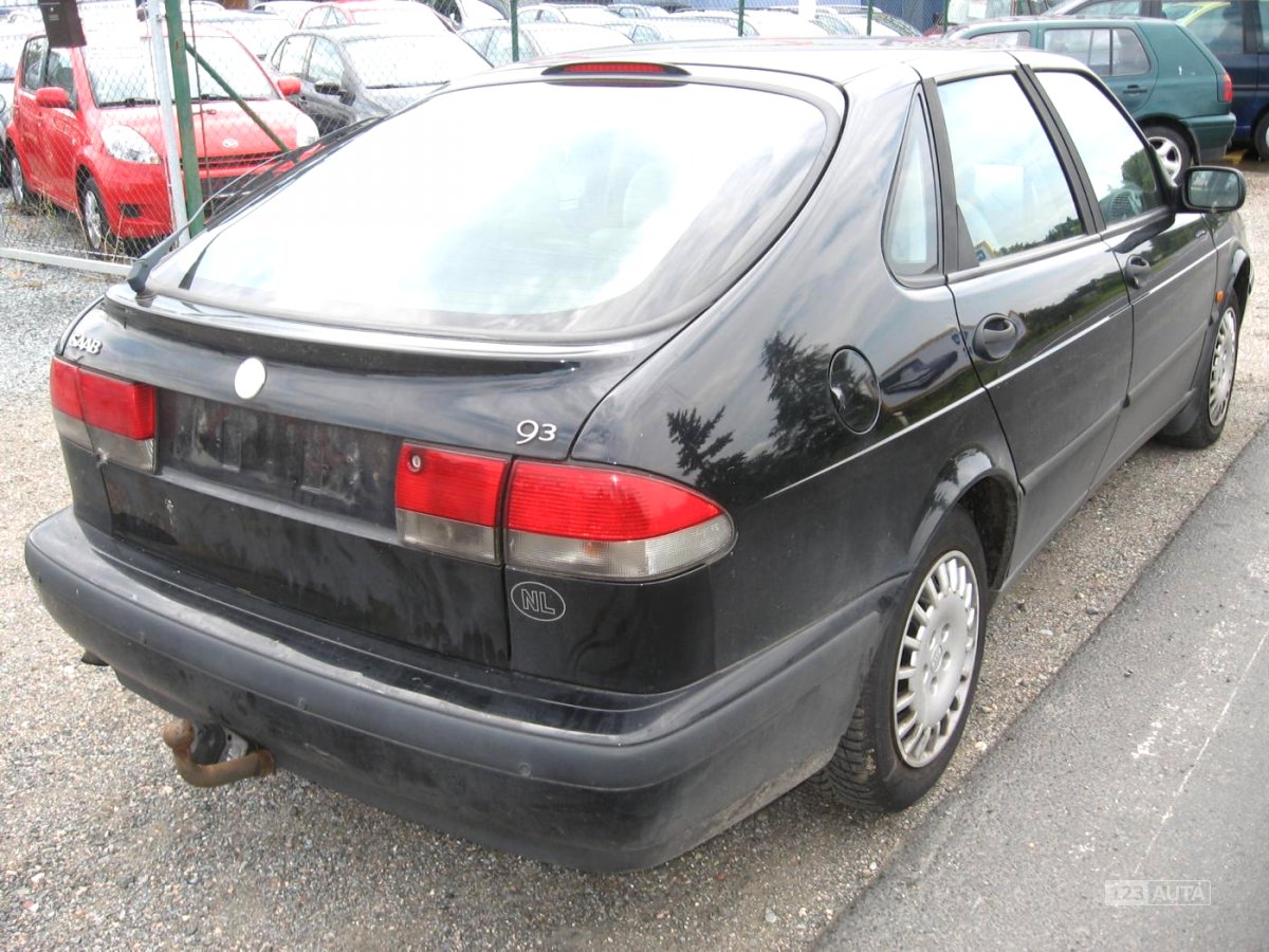 Saab 9-3, 1999 - pohled č. 5