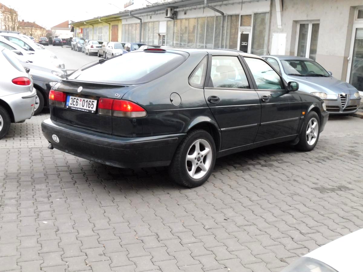 Saab 9-3, 1998 - pohled č. 3