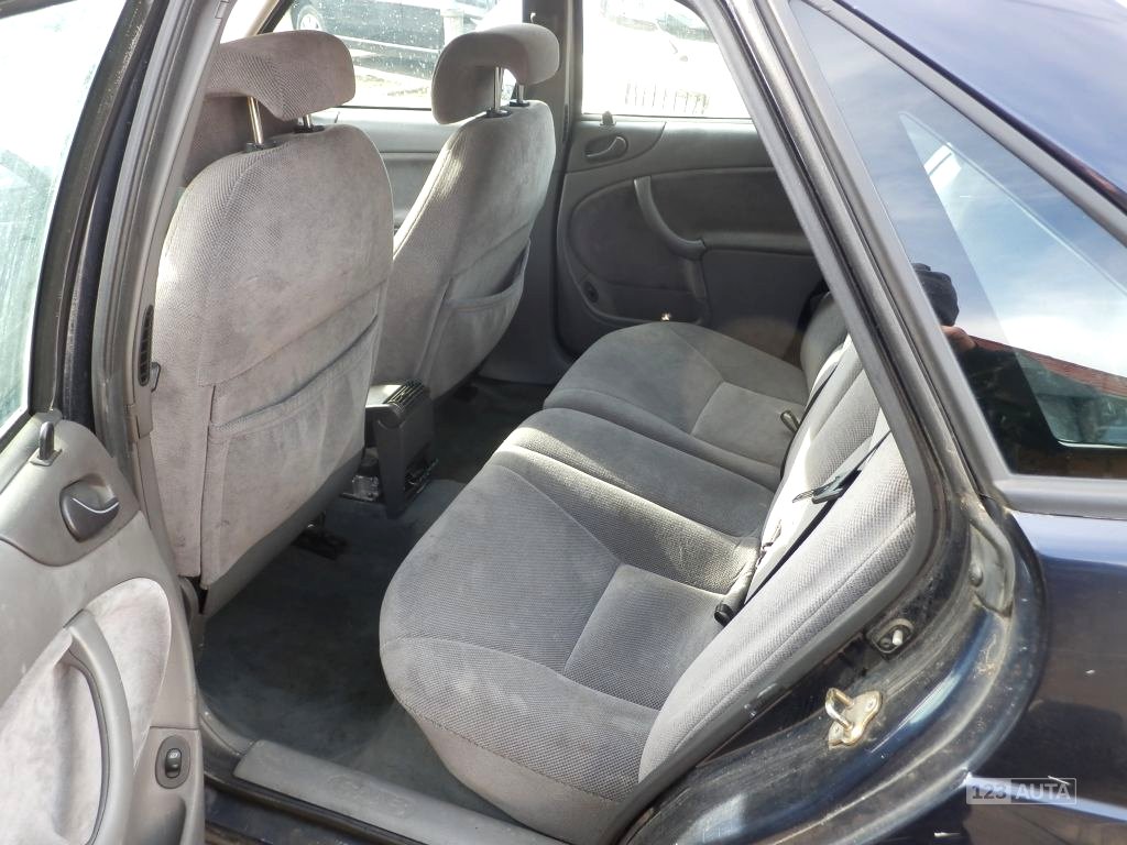 Saab 9-3, 2000 - pohled č. 6