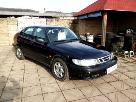 Saab 9-3, 2000 - pohled č. 2