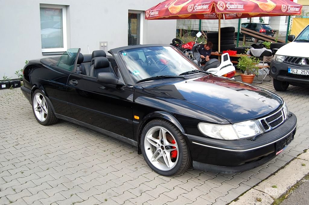 Saab 900, 1996 - celkový pohled