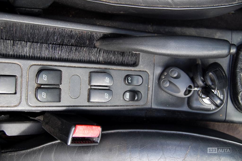 Saab 900, 1996 - pohled č. 13