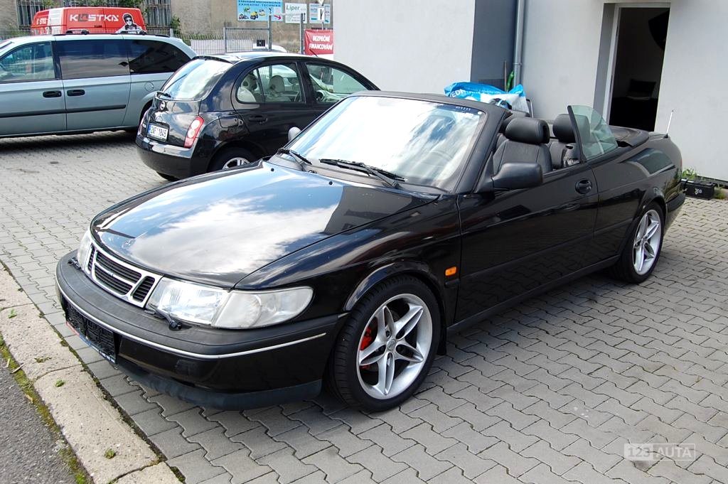 Saab 900, 1996 - pohled č. 2