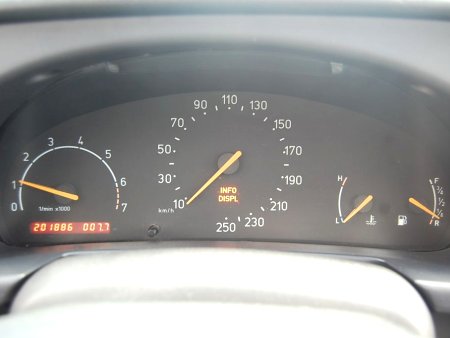 Saab 900, 1996 - pohled č. 8