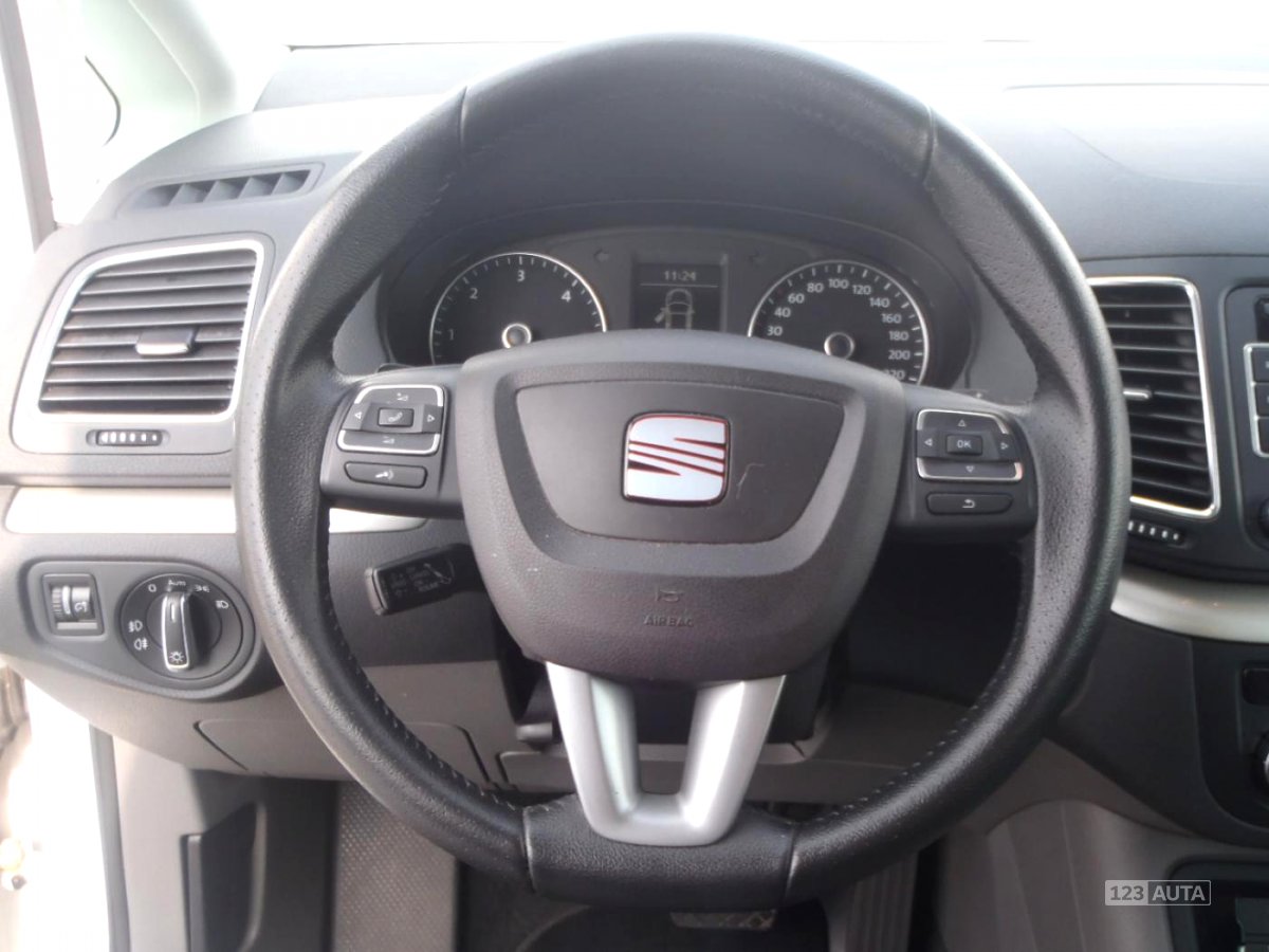 Seat Alhambra, 2014 - pohled č. 13