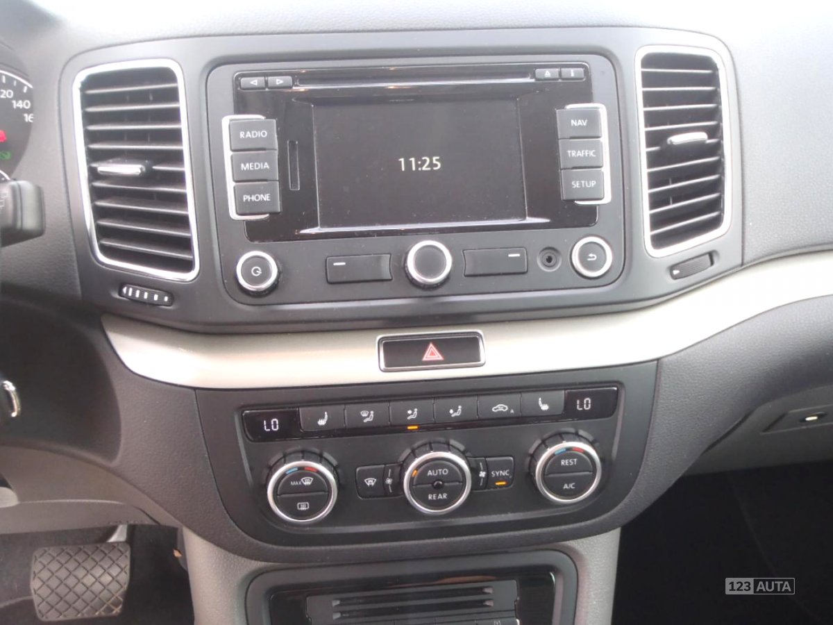 Seat Alhambra, 2014 - pohled č. 15