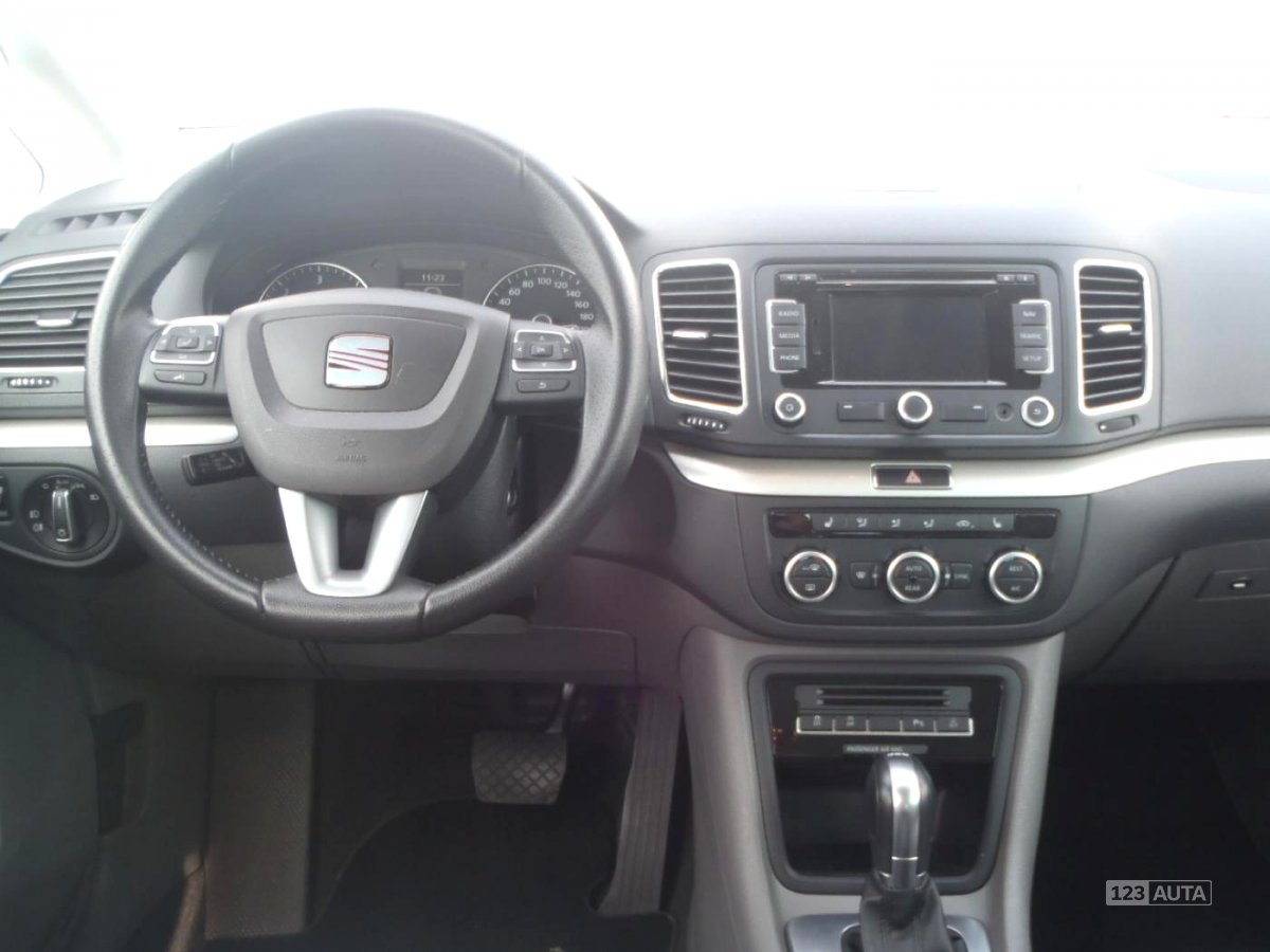 Seat Alhambra, 2014 - pohled č. 7