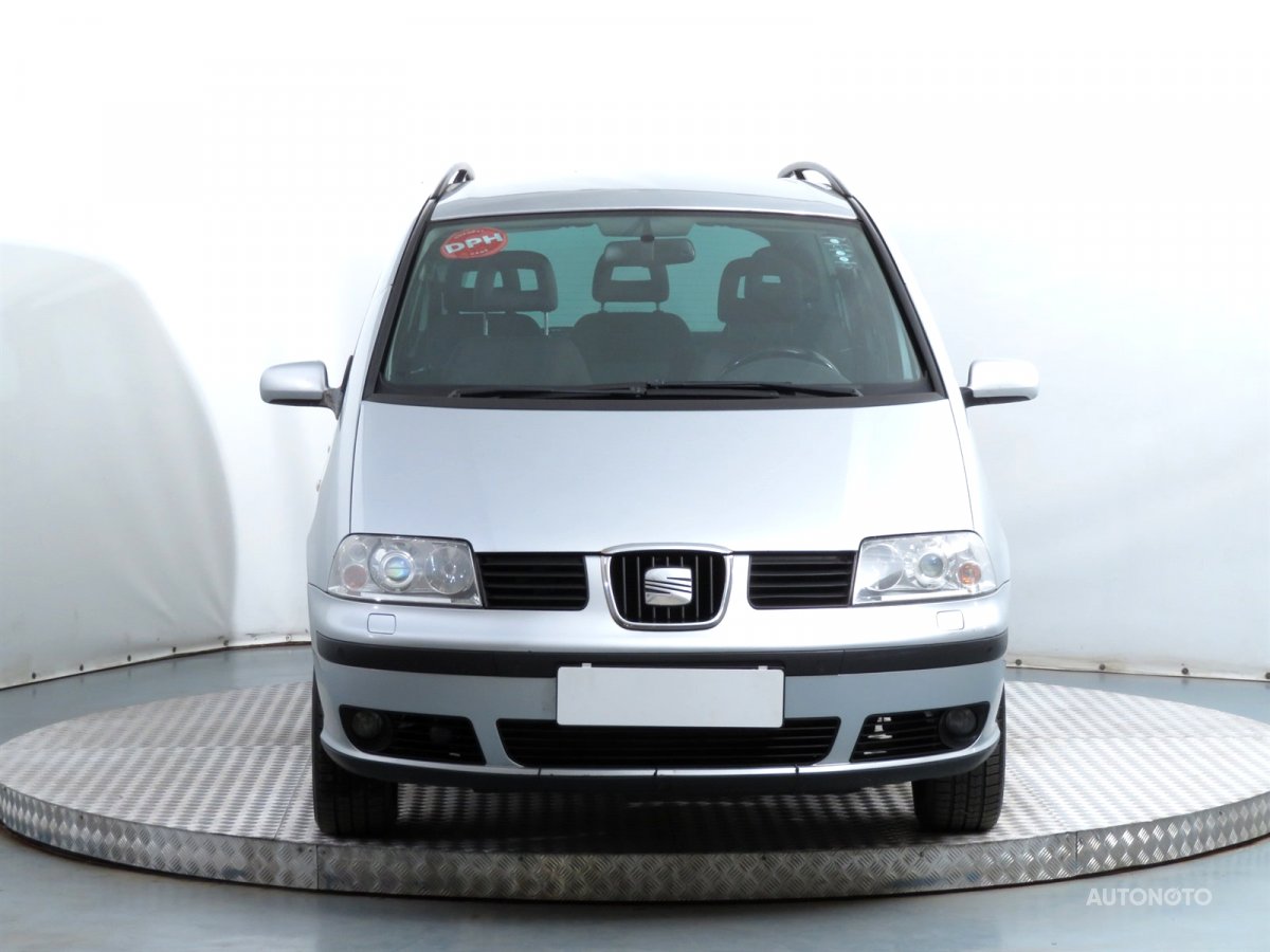 Seat Alhambra, 2008 - pohled č. 2