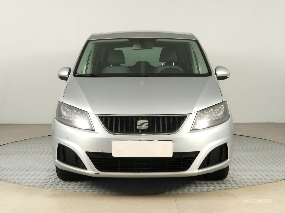 Seat Alhambra, 2013 - pohled č. 2