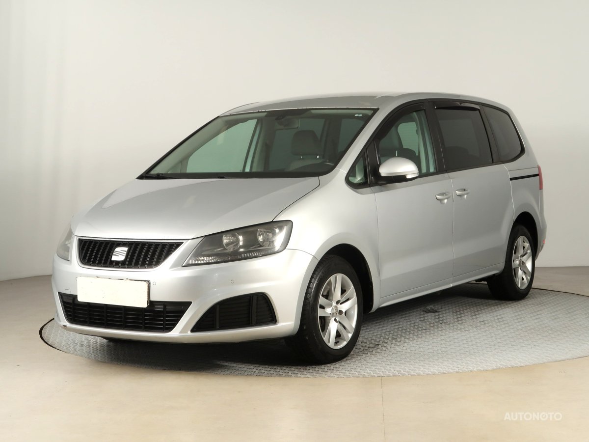 Seat Alhambra, 2013 - pohled č. 3
