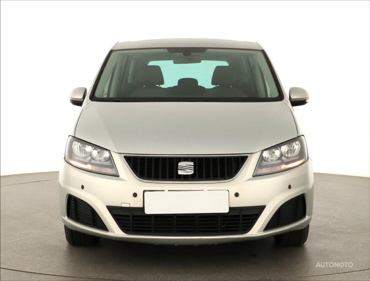 Seat Alhambra, 2012 - pohled č. 2