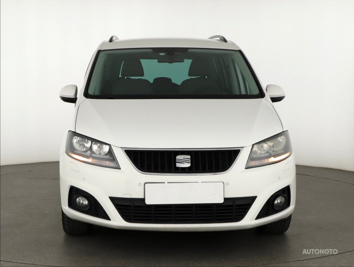 Seat Alhambra, 2012 - pohled č. 2