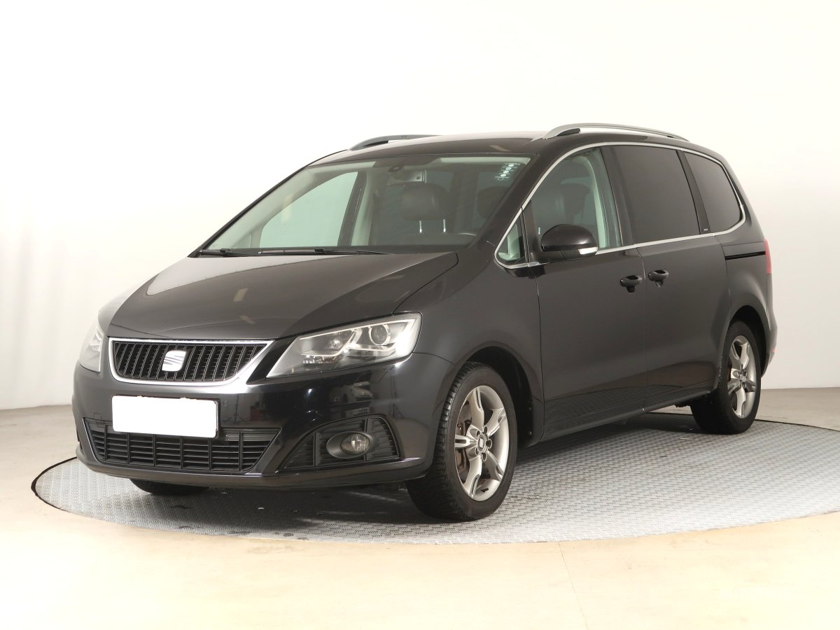 Seat Alhambra, 2014 - pohled č. 3