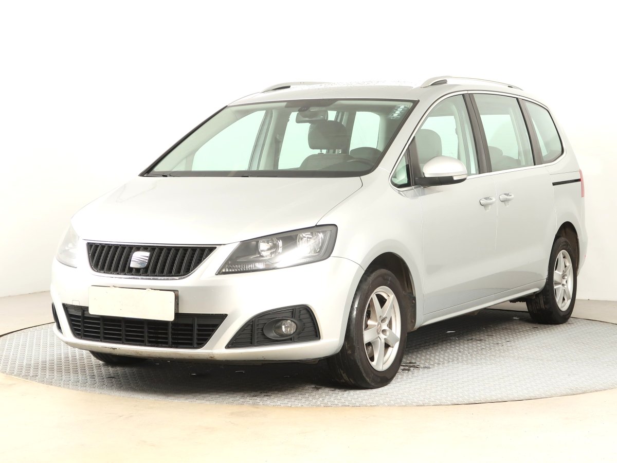 Seat Alhambra, 2013 - pohled č. 3