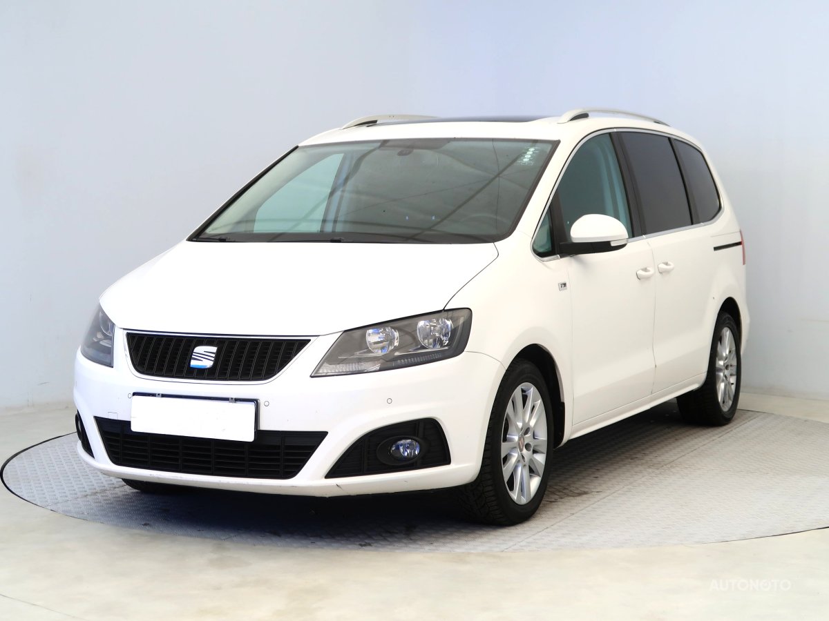 Seat Alhambra, 2012 - pohled č. 3