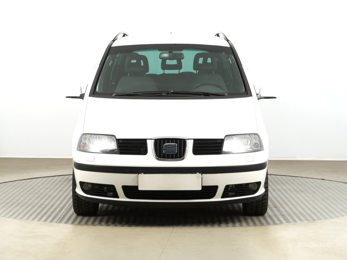 Seat Alhambra, 2009 - pohled č. 2