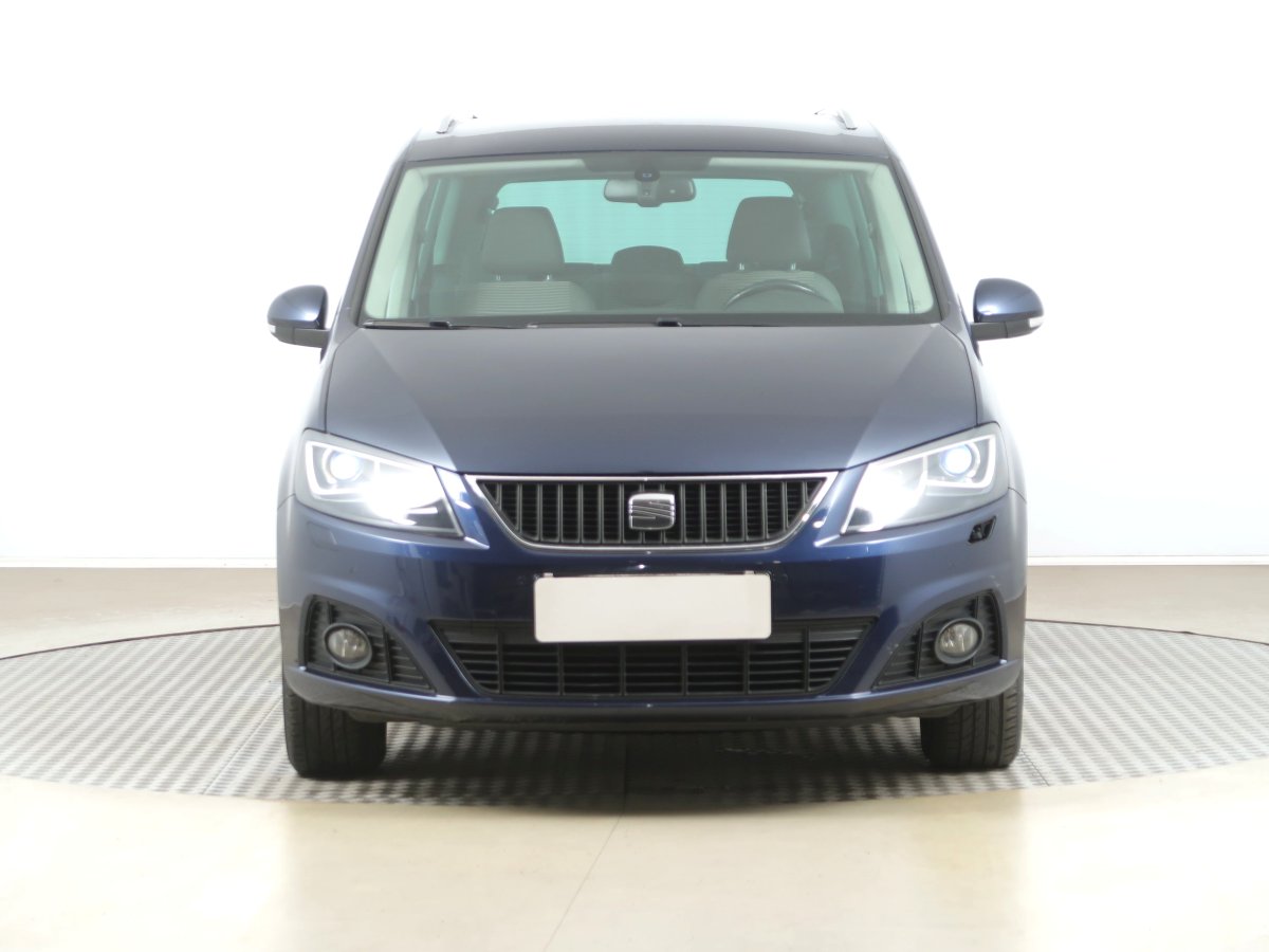 Seat Alhambra, 2012 - pohled č. 2