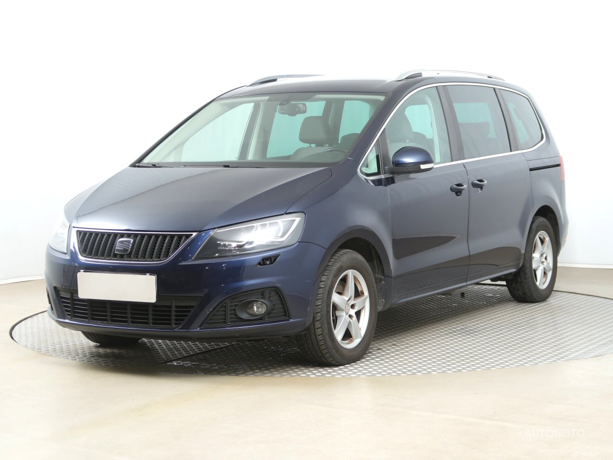 Seat Alhambra, 2012 - pohled č. 3