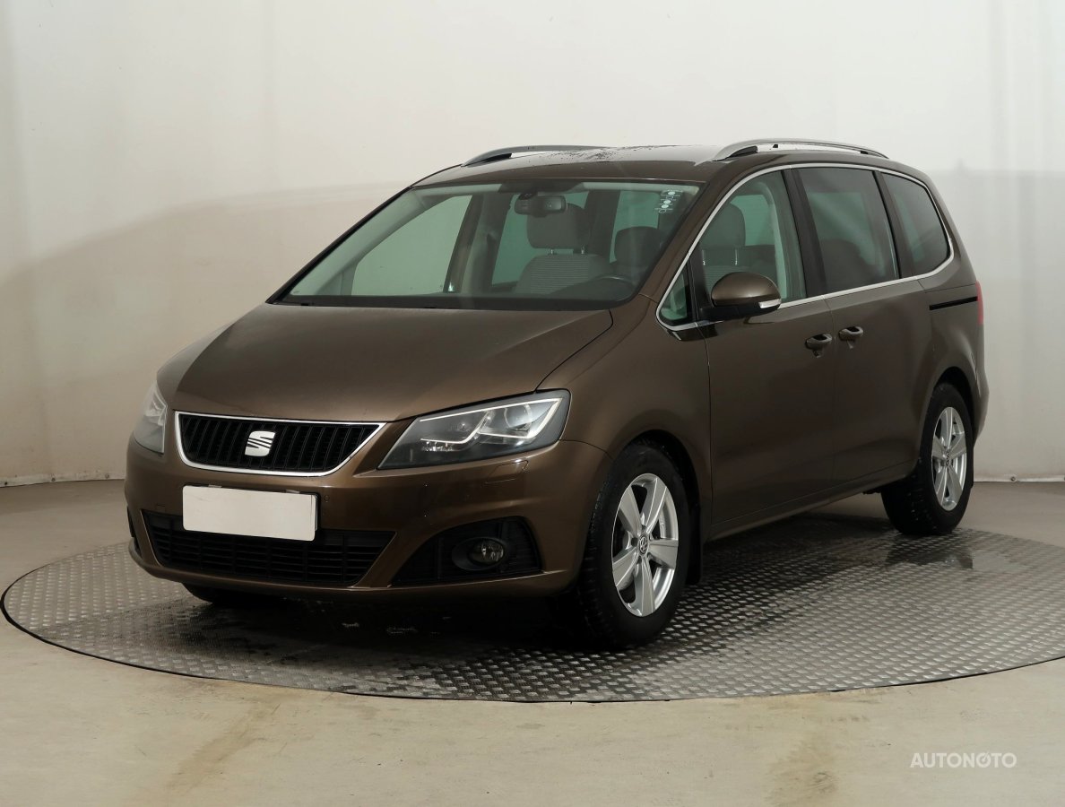 Seat Alhambra, 2013 - pohled č. 3