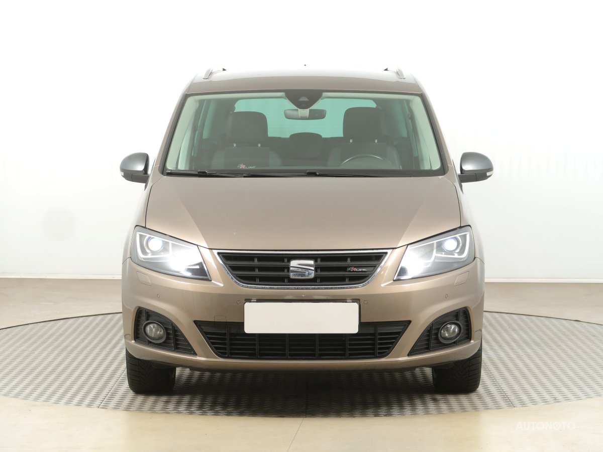 Seat Alhambra, 2017 - pohled č. 2