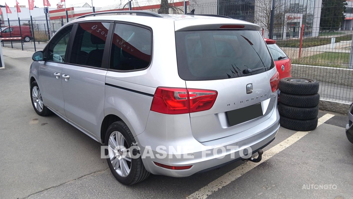 Seat Alhambra, 2014 - pohled č. 2
