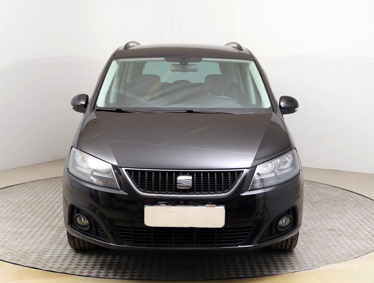 Seat Alhambra, 2012 - pohled č. 2