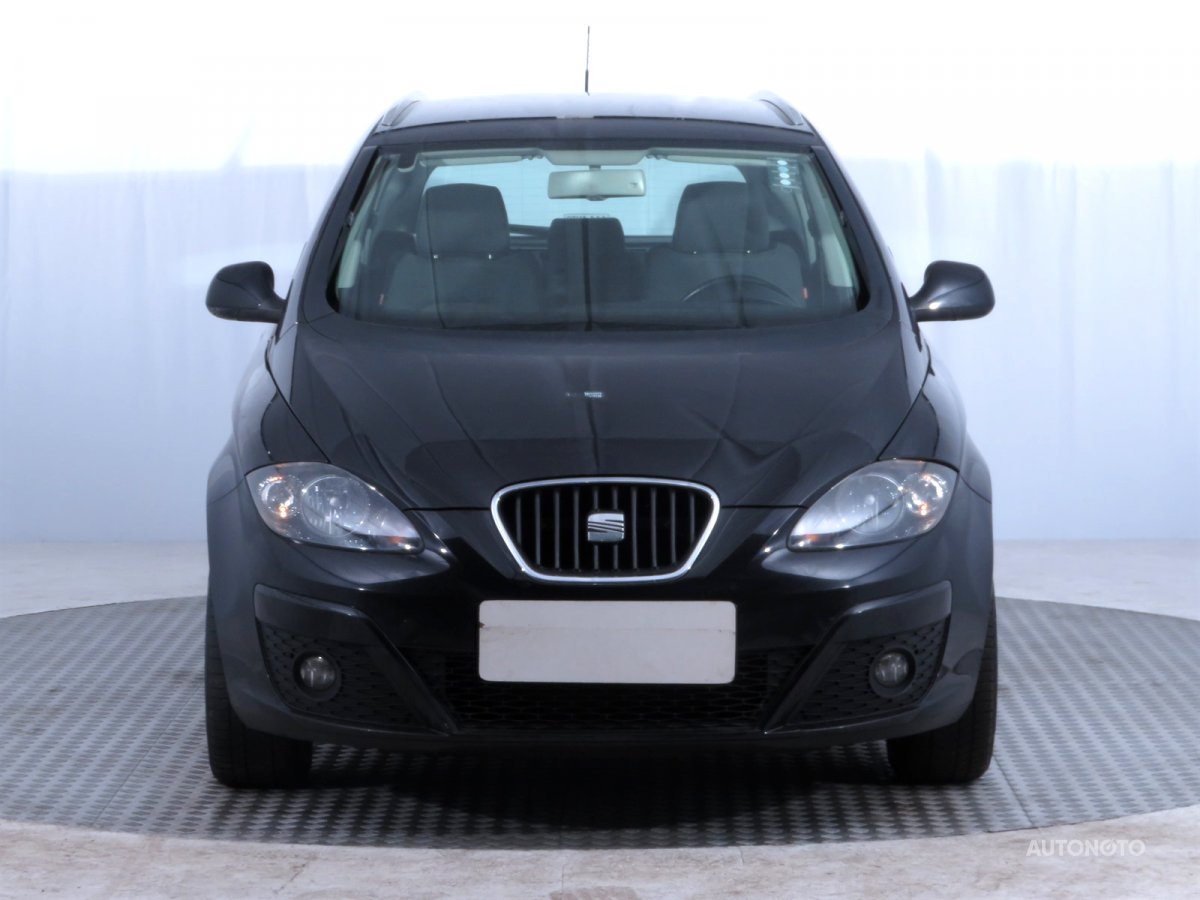 Seat Altea XL, 2011 - pohled č. 2