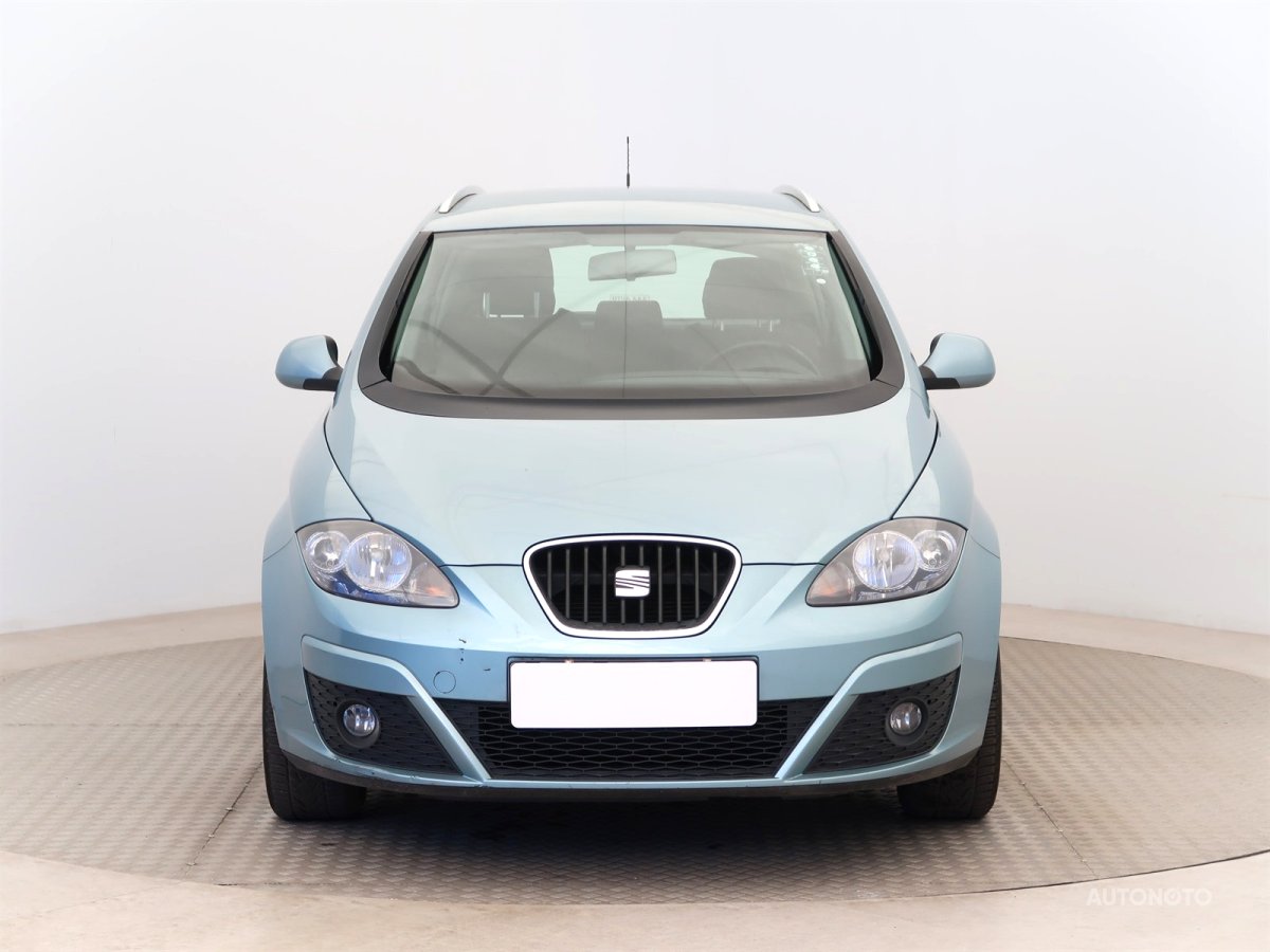 Seat Altea XL, 2009 - pohled č. 2