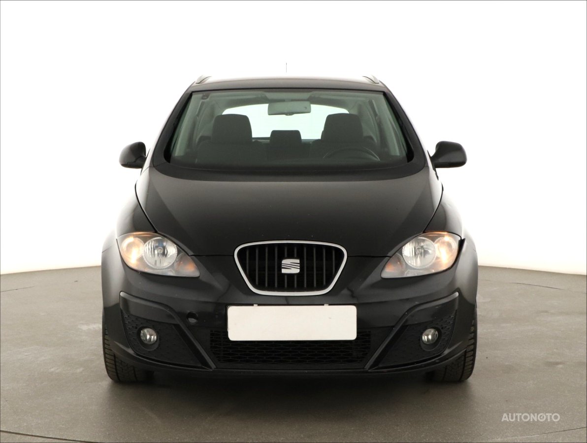 Seat Altea XL, 2011 - pohled č. 2